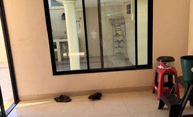 Venta de Casa en Samborondon, 4 Dormitorios