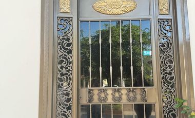 Venta de Casa en Samborondon, 4 Dormitorios