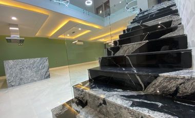 Casa en venta en Valle Imperial coto Maples1