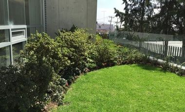 Frente a Cumbres de Santa Fe: 