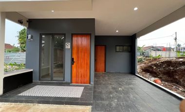 Rumah 2 Lantai Akses Strategis menuju Jaksel dan Tangerang BSD