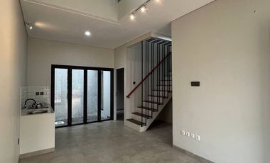 Rumah 2 Lantai Akses Strategis menuju Jaksel dan Tangerang BSD