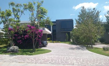 SE RENTA CASA en  El Bosque Country Club