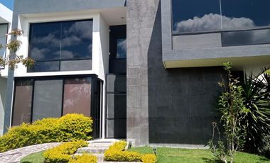 SE RENTA CASA en  El Bosque Country Club