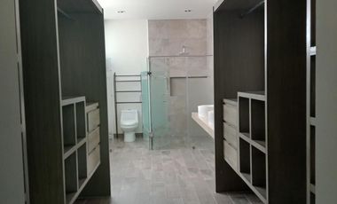 SE RENTA CASA en  El Bosque Country Club