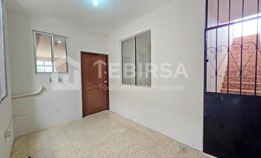 Venta de Propiedad Rentera, 4 departamentos y Local comercial - Ciudadela IETEL, Norte de Guayaquil