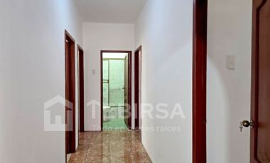 Venta de Propiedad Rentera, 4 departamentos y Local comercial - Ciudadela IETEL, Norte de Guayaquil