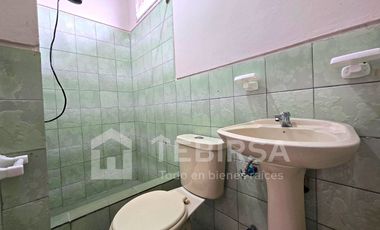 Venta de Propiedad Rentera, 4 departamentos y Local comercial - Ciudadela IETEL, Norte de Guayaquil