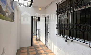 Venta de Propiedad Rentera, 4 departamentos y Local comercial - Ciudadela IETEL, Norte de Guayaquil