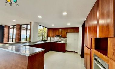 ARRIENDO Codigo 3-319