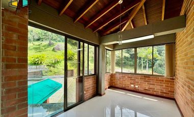 ARRIENDO Codigo 3-319