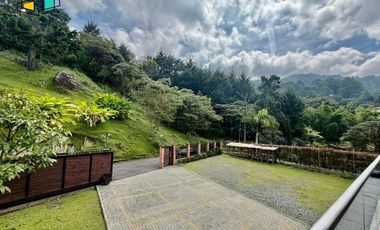 ARRIENDO Codigo 3-319