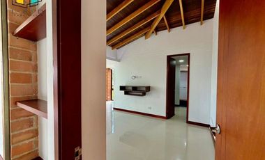 ARRIENDO Codigo 3-319