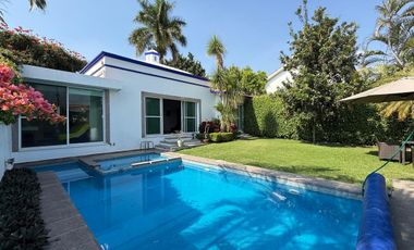 CASA EN VENTA EN FRACCIONAMIENTO LOMAS DE COCOYOC MORELOS