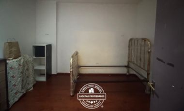 VENDE AMPLIA CASA EN PROVIDENCIA