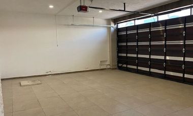 CASA EN VENTA EN ZAVALETA EN FRACCIONAMIENTO JARDINES DE ZAVALETA, RECÁMARAS ENORMES TODAS CON BAÑO, PUEBLA