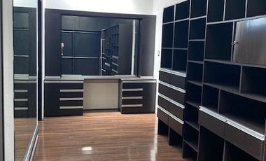 CASA EN VENTA EN ZAVALETA EN FRACCIONAMIENTO JARDINES DE ZAVALETA, RECÁMARAS ENORMES TODAS CON BAÑO, PUEBLA