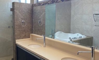 CASA EN VENTA EN ZAVALETA EN FRACCIONAMIENTO JARDINES DE ZAVALETA, RECÁMARAS ENORMES TODAS CON BAÑO, PUEBLA