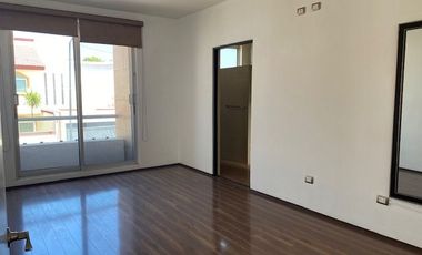 CASA EN VENTA EN ZAVALETA EN FRACCIONAMIENTO JARDINES DE ZAVALETA, RECÁMARAS ENORMES TODAS CON BAÑO, PUEBLA