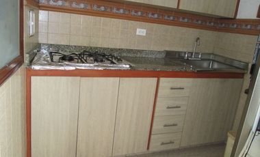 ARRIENDO APARTAMENTO AMPLIO BARRIO GUAYAQUIL CALI