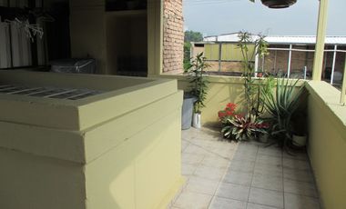 ARRIENDO APARTAMENTO AMPLIO BARRIO GUAYAQUIL CALI