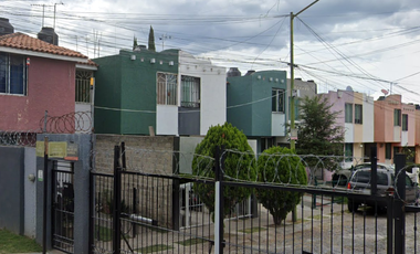 CASA EN VENTA EN LA COLONIA LOMAS DE SAN AGUSTIN EN TLAJOMULCO DE ZUÑIGA, JALISCO -SF