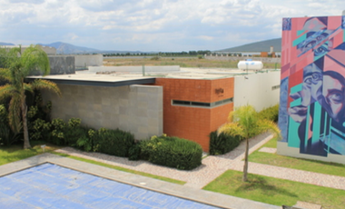 Local comercial (hotel boutique) EN VENTA ES REMATE UNICA OPORTUNIDAD DE NEGOCIO Camino Real A Cadereyta No. 12, Fracción A, Los Pérez, Ezequiel Mont