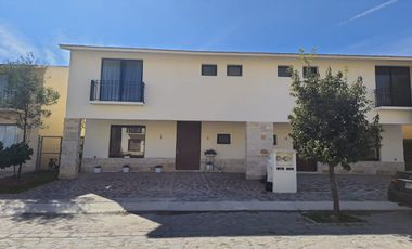 RENTA DE CASA AMUEBLADA  EN LA FLORIDA (RESIDENCIAL VALBUENA)
