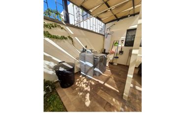 RENTA DE CASA AMUEBLADA  EN LA FLORIDA (RESIDENCIAL VALBUENA)