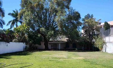 1100 m² al sur de la ciudad | La Terraza