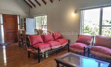 Leon propiedades vende casa en sector Los Naranjos, Curacaví.