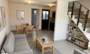 CASA NUEVA EN RENTA EN VIÑEDOS II