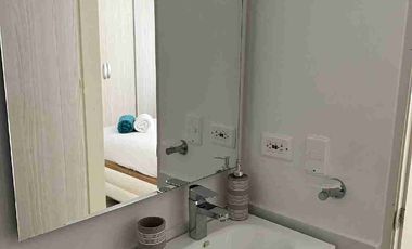 ARRIENDO APARTAMENTO AMOBLADO, DOS HABITACIONES, DOS BAÑOS, SALA, COMEDOR, COCINA, BALCÓN VISTA AL MAR,