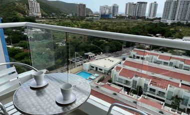 ARRIENDO APARTAMENTO AMOBLADO, DOS HABITACIONES, DOS BAÑOS, SALA, COMEDOR, COCINA, BALCÓN VISTA AL MAR,