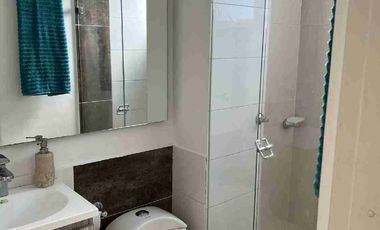 ARRIENDO APARTAMENTO AMOBLADO, DOS HABITACIONES, DOS BAÑOS, SALA, COMEDOR, COCINA, BALCÓN VISTA AL MAR,