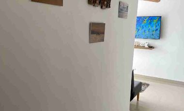 ARRIENDO APARTAMENTO AMOBLADO, DOS HABITACIONES, DOS BAÑOS, SALA, COMEDOR, COCINA, BALCÓN VISTA AL MAR,