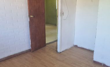 Amplia Casa en Buin Familiar en Barrio Tranquilo 4D+1 B+1E