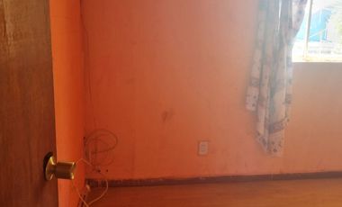 Amplia Casa en Buin Familiar en Barrio Tranquilo 4D+1 B+1E