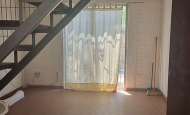 Amplia Casa en Buin Familiar en Barrio Tranquilo 4D+1 B+1E