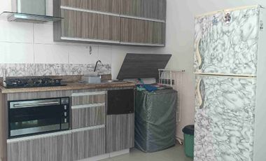 ARRIENDO APARTAMENTO DE UNA HABITACION, AMOBLADO.