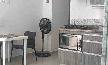 ARRIENDO APARTAMENTO DE UNA HABITACION, AMOBLADO.