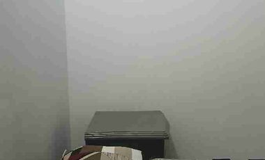 ARRIENDO APARTAMENTO DE UNA HABITACION, AMOBLADO.