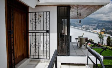 Casa en venta sector Carcelén (Ex colegio Einstein)