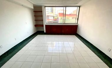 Casa en venta en colonia Juan Manuel, zona Monraz, Guadalajara