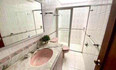 Casa en venta en colonia Juan Manuel, zona Monraz, Guadalajara