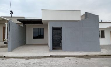 VENTA DE CASA EN URB TIERRA AMIGA