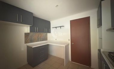 Casa en Arriendo 5 Dormitorios, Segunda Faja, Villarrica