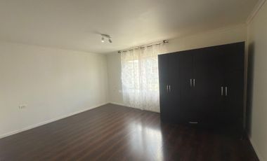 Casa en Arriendo 5 Dormitorios, Segunda Faja, Villarrica