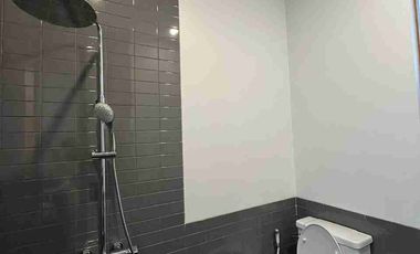 Dijual Rumah Plus Kolam Renang Komp. Senam Indah Jl. Terusan Jakarta Antapani