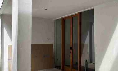 Dijual Rumah Plus Kolam Renang Komp. Senam Indah Jl. Terusan Jakarta Antapani